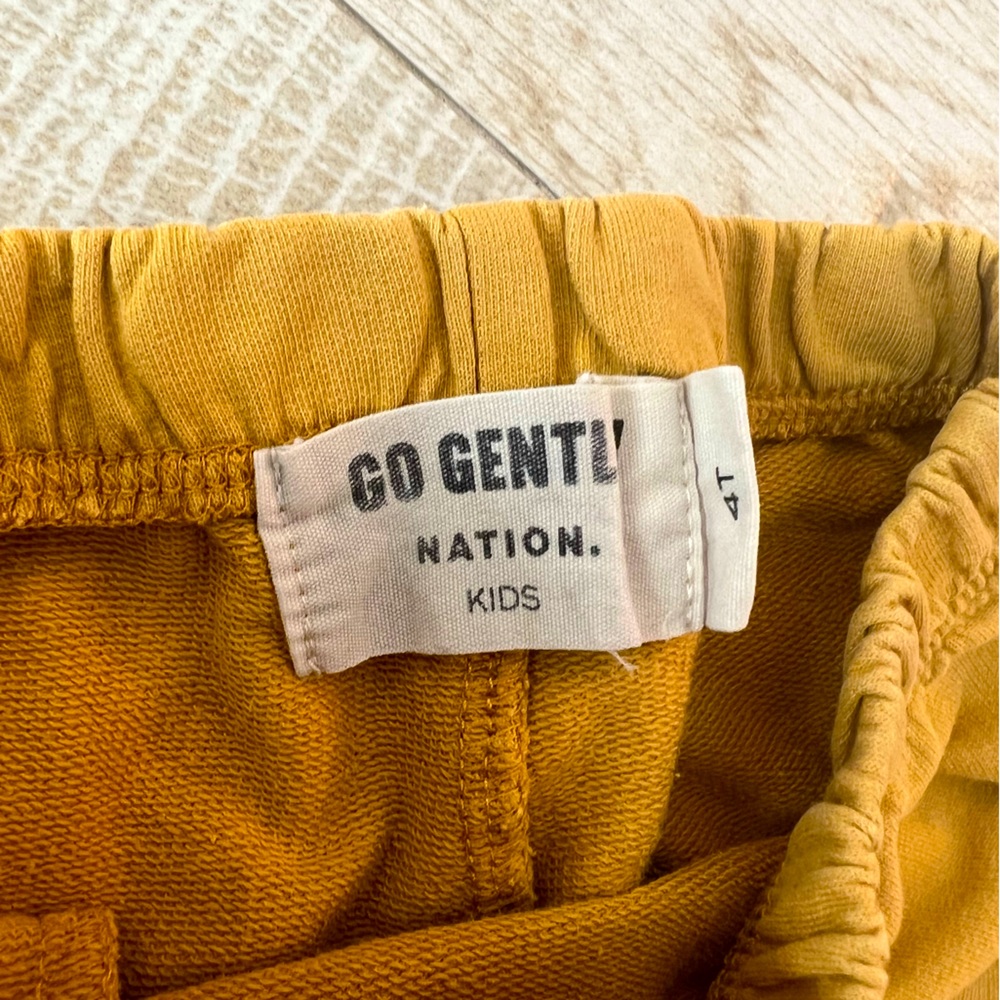 Go gently kids shorts